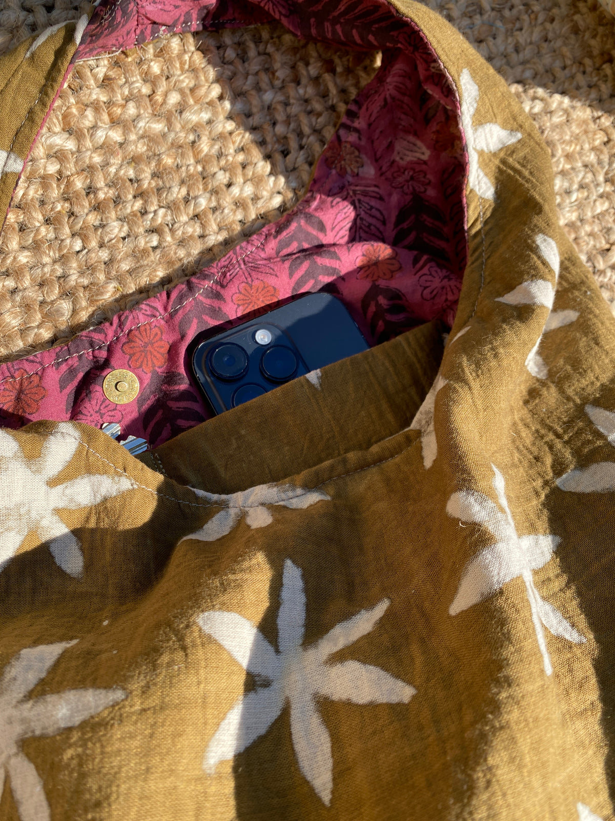 Handmade Dabu Block Print Tote Bag – Bold Floral Print & Magnetic Closure